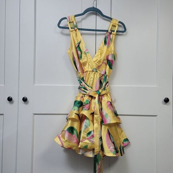 Luxxel Yellow Leaf Belted Ruffled Hem, Large - Picture 4 of 10